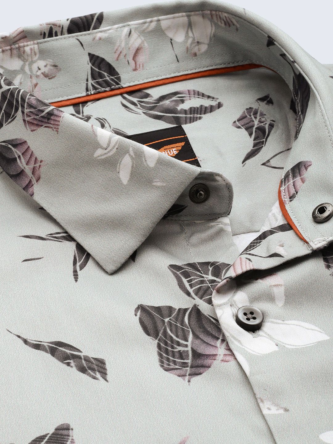 Park Avenue Slim Fit Opaque Geometric Printed Pure Cotton Casual Shirt