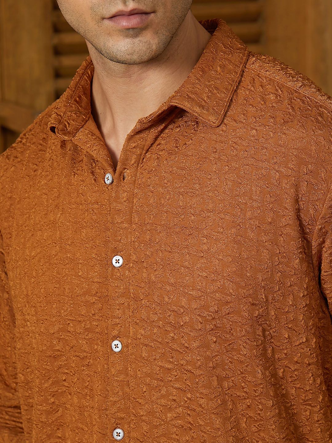 Campus Sutra Self Design Spread Collar Long Sleeves Cotton Comfort Shirt