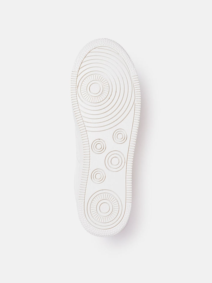 DressBerry Women Round Toe Perforated Sneakers