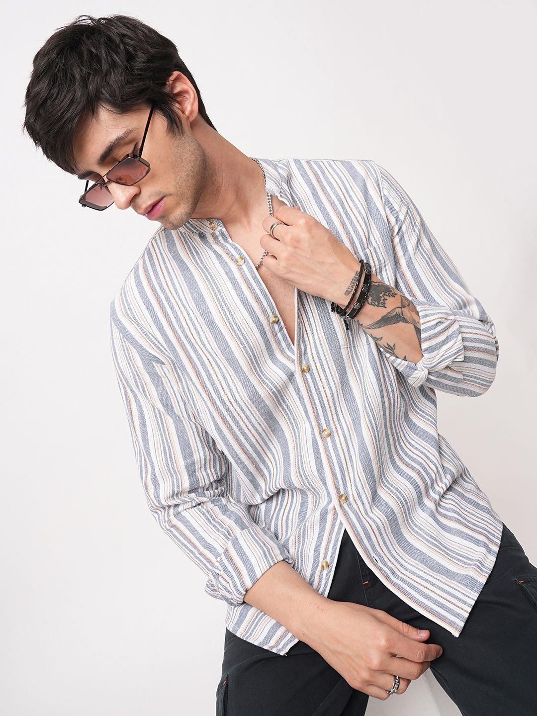 VASTRADO Men Classic Slim Fit Striped Casual Shirt