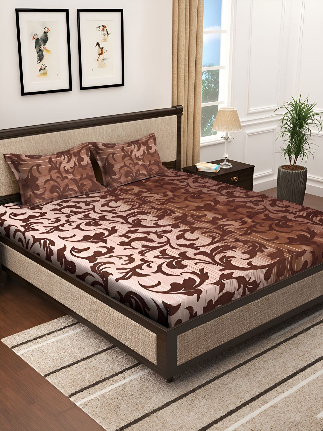 KLOTTHE Brown & Beige Printed 300 TC  Double Bedsheet With 2 Pillow Covers