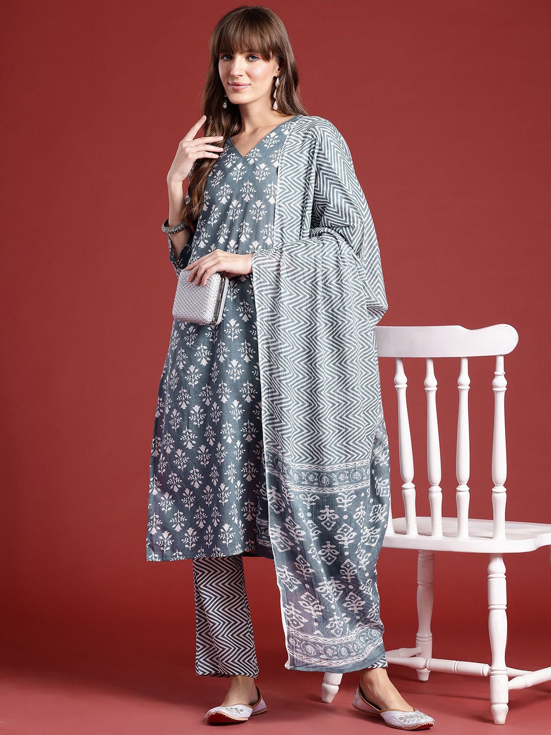 Anouk Ethnic Motifs Printed Regular Kurta with Trousers & With Dupatta