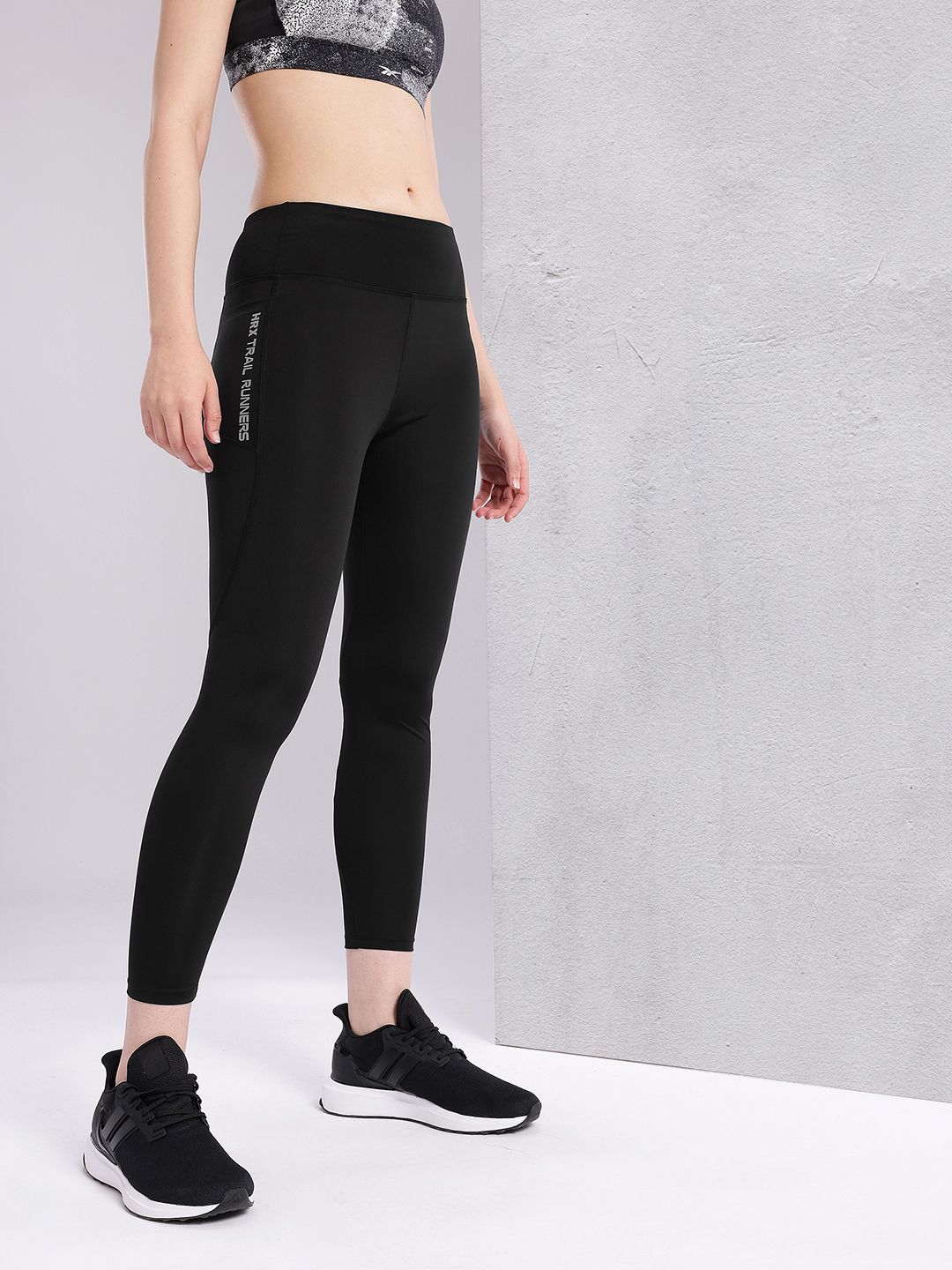 HRX by Hrithik Roshan Women TypographyPrint Mid-Rise Rapid-Dry Cropped Running Tights