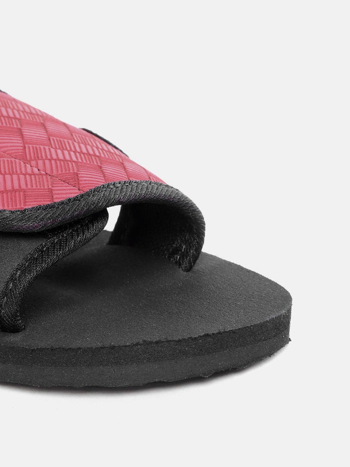 YK Girls Black & Pink Textured Sliders