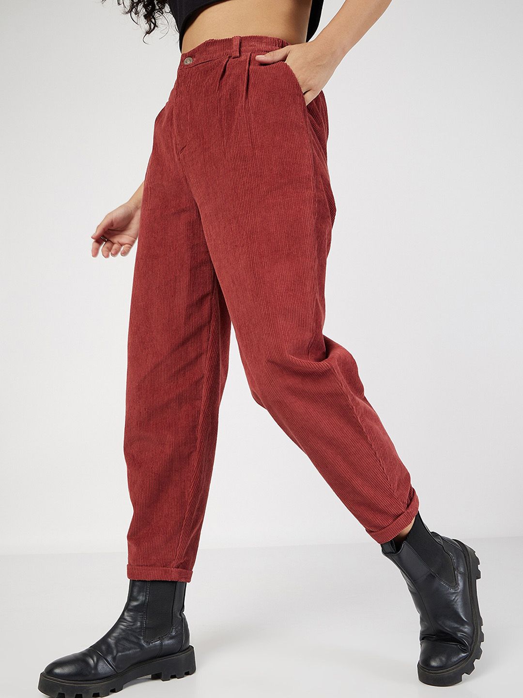 SASSAFRAS Women Rust Mid-Rise Pure Cotton Corduroy Trousers