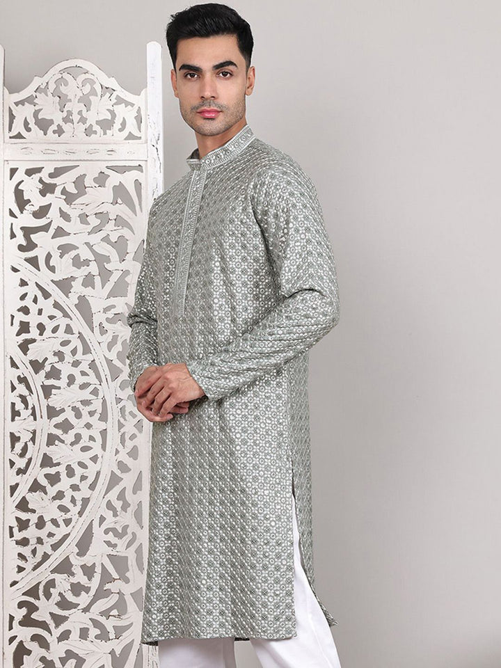 Jompers Men Geometric Embroidered Sequinned Kurta