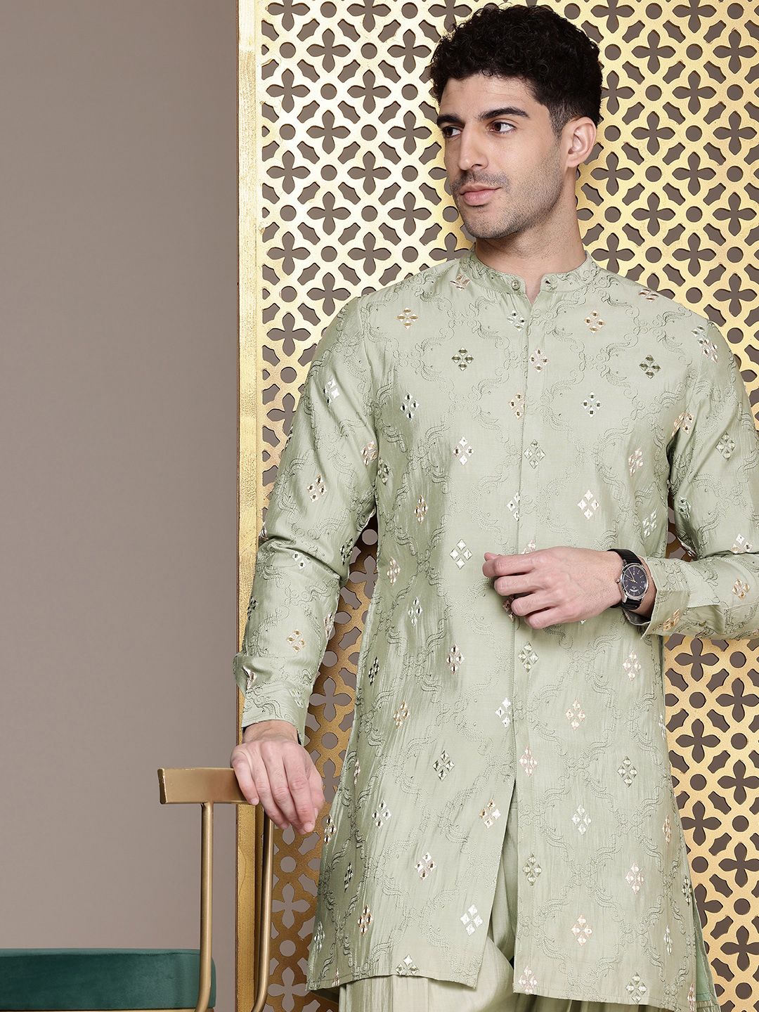 House of Pataudi Ethnic Motifs Embroidered Regular Mirror Work Jashn Kurta with Salwar