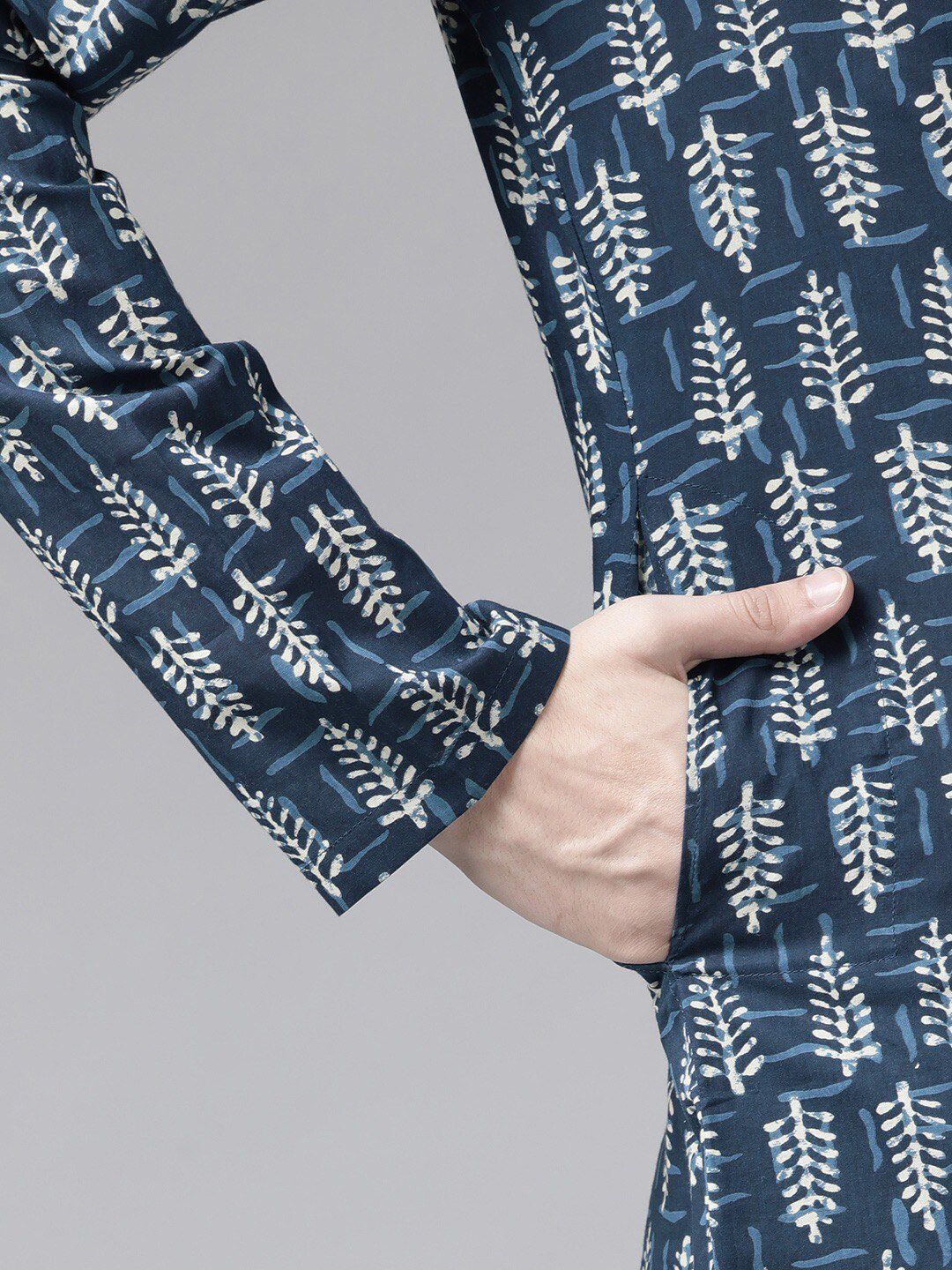 See Designs Men Blue Ethnic Motifs Printed Kurta