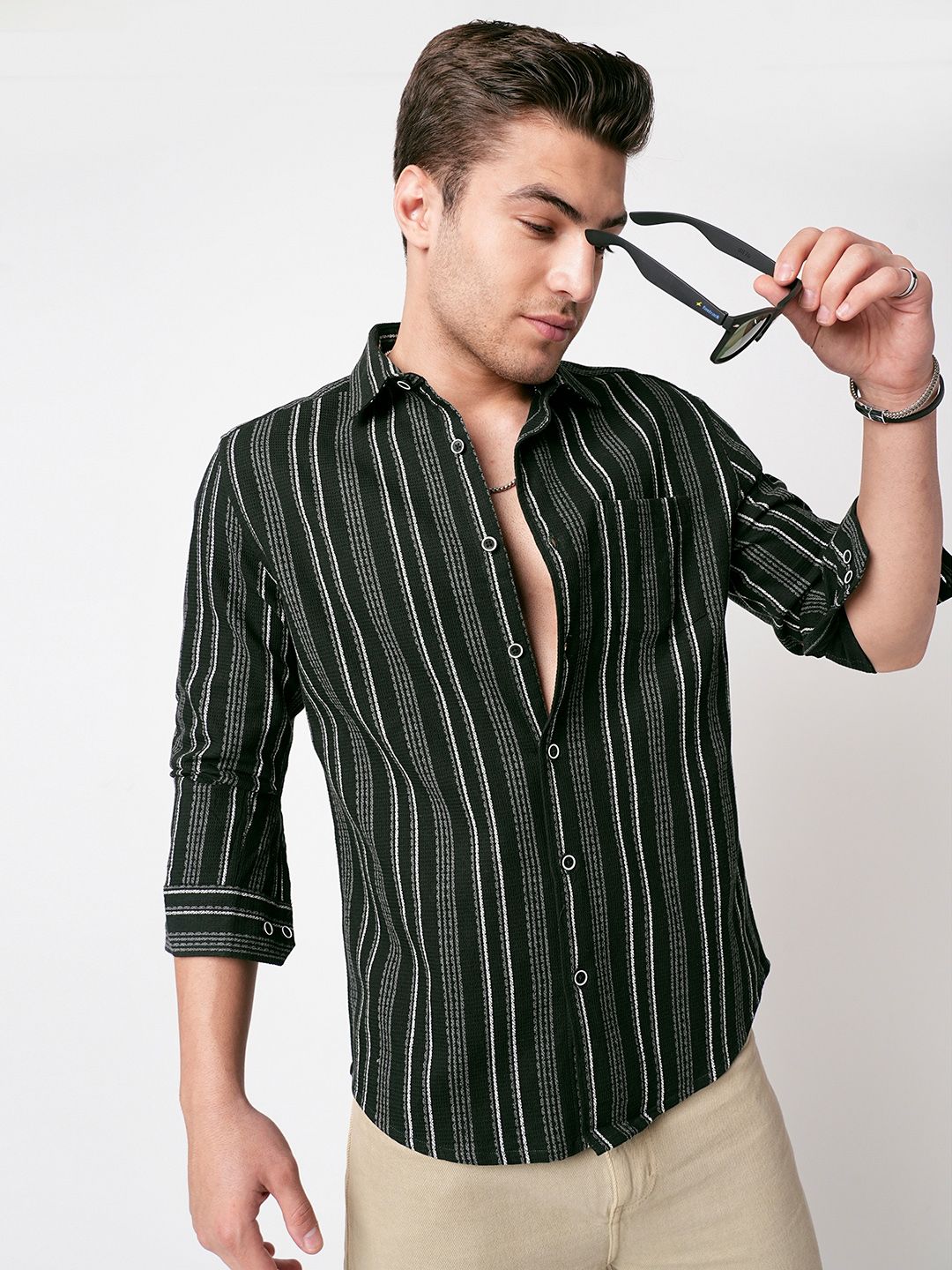 VASTRADO Men Classic Slim Fit Opaque Casual Shirt