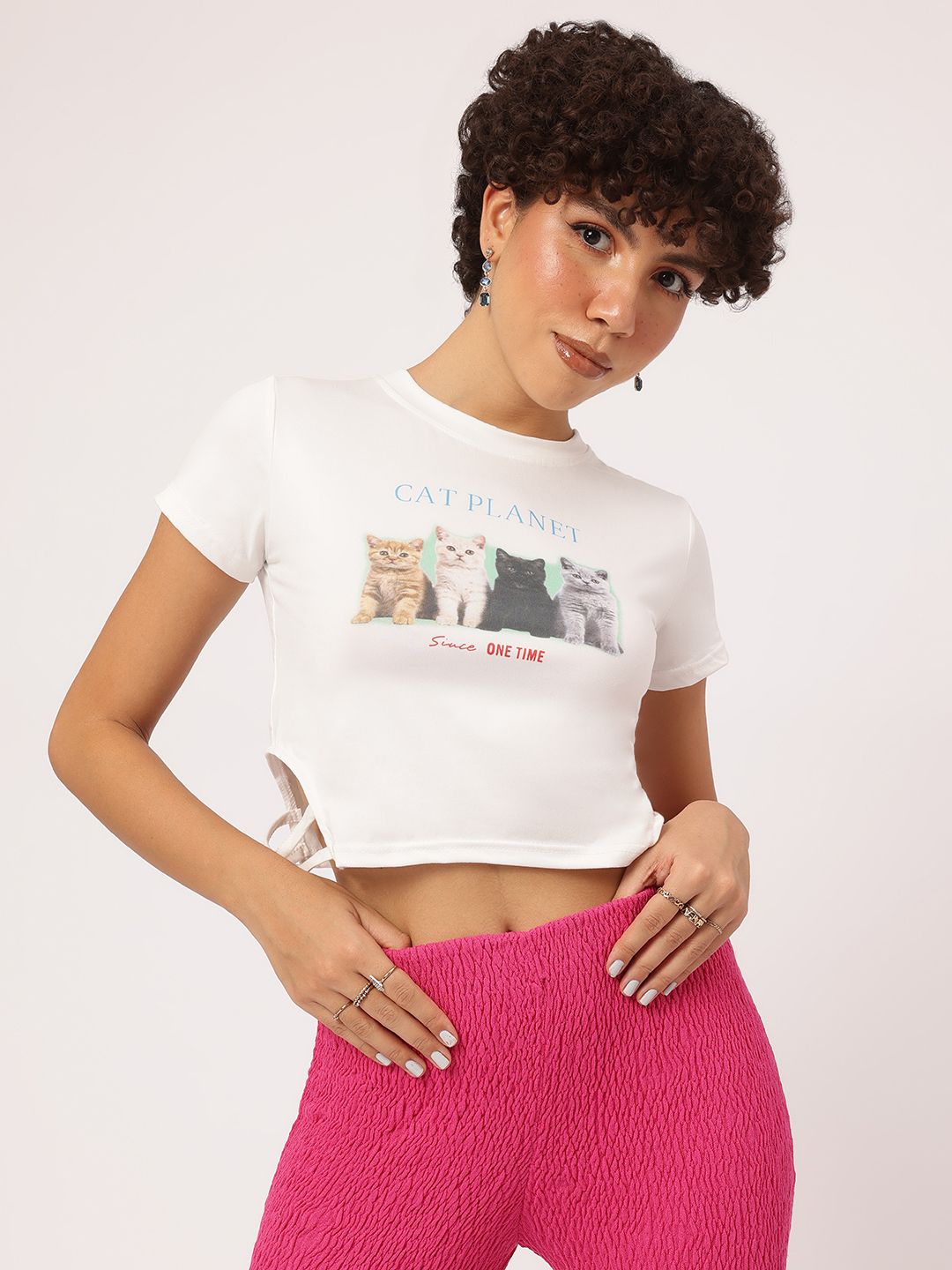 DressBerry Meow-jestic Vibes Graphic Print Cut Out Crop T-shirt