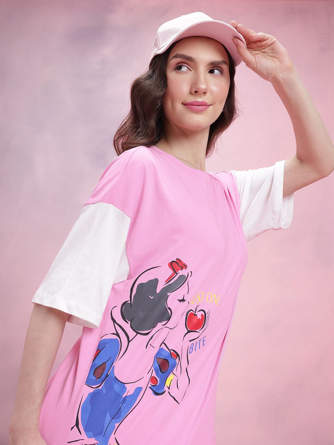 DressBerry Snow White Print Drop-Sleeves Pure Cotton Oversized T-shirt