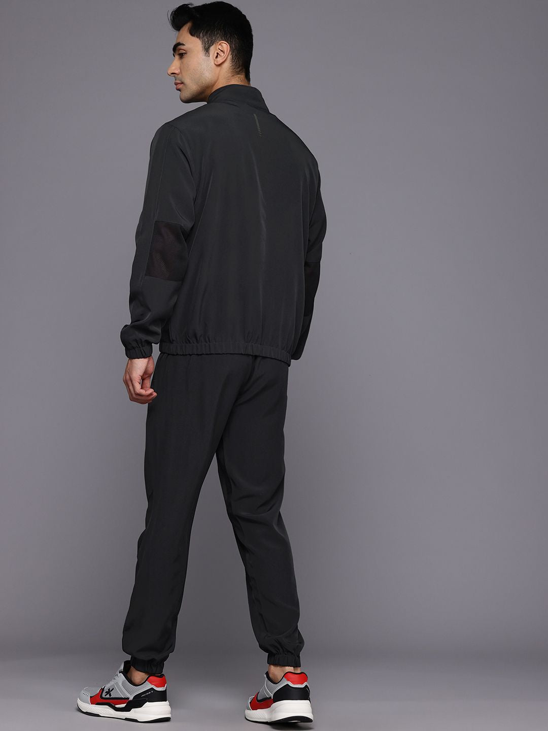 HRX by Hrithik Roshan Men Rapid-Dry Running Tracksuit