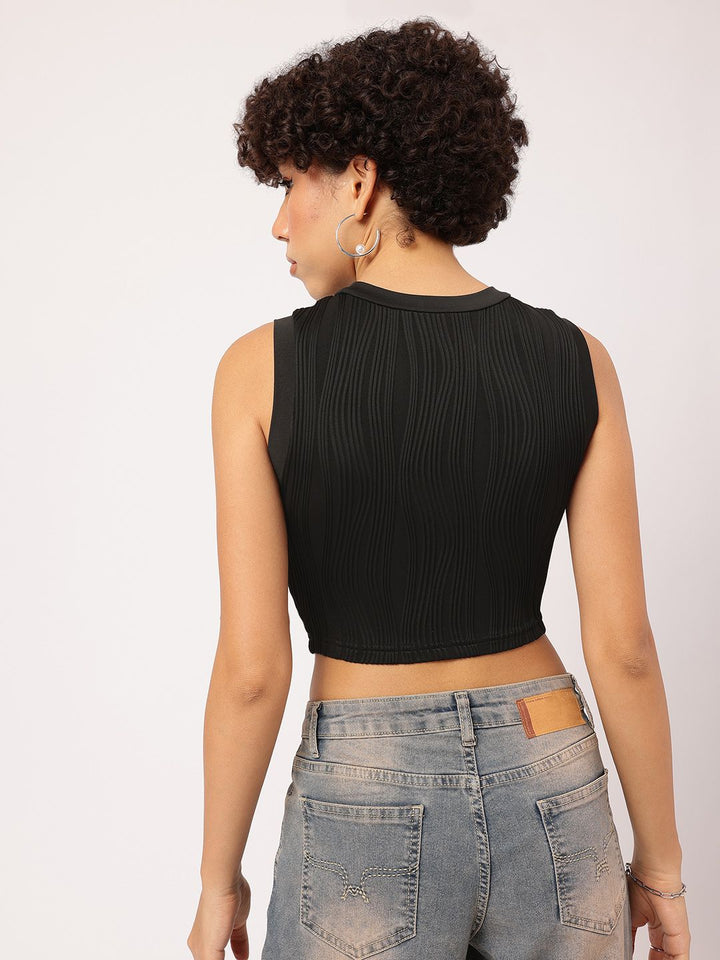 DressBerry Textured Wave Crop Top