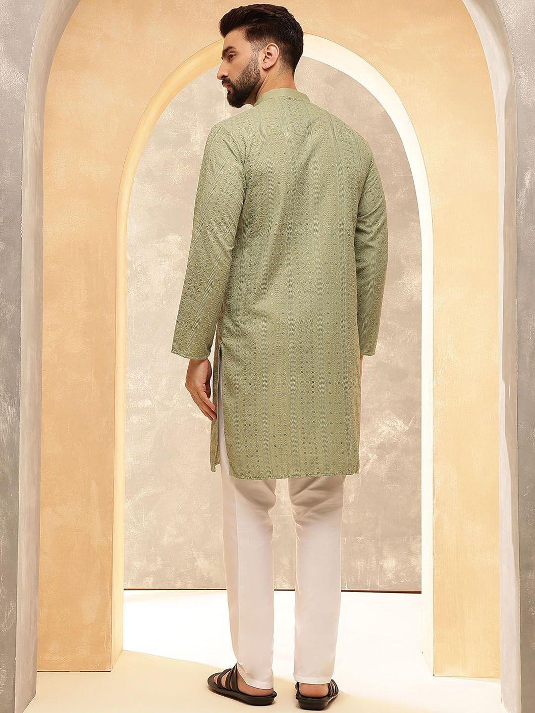 Anouk Green Geometric Sulam Jujukan Jalur Kolar Kurta Lurus