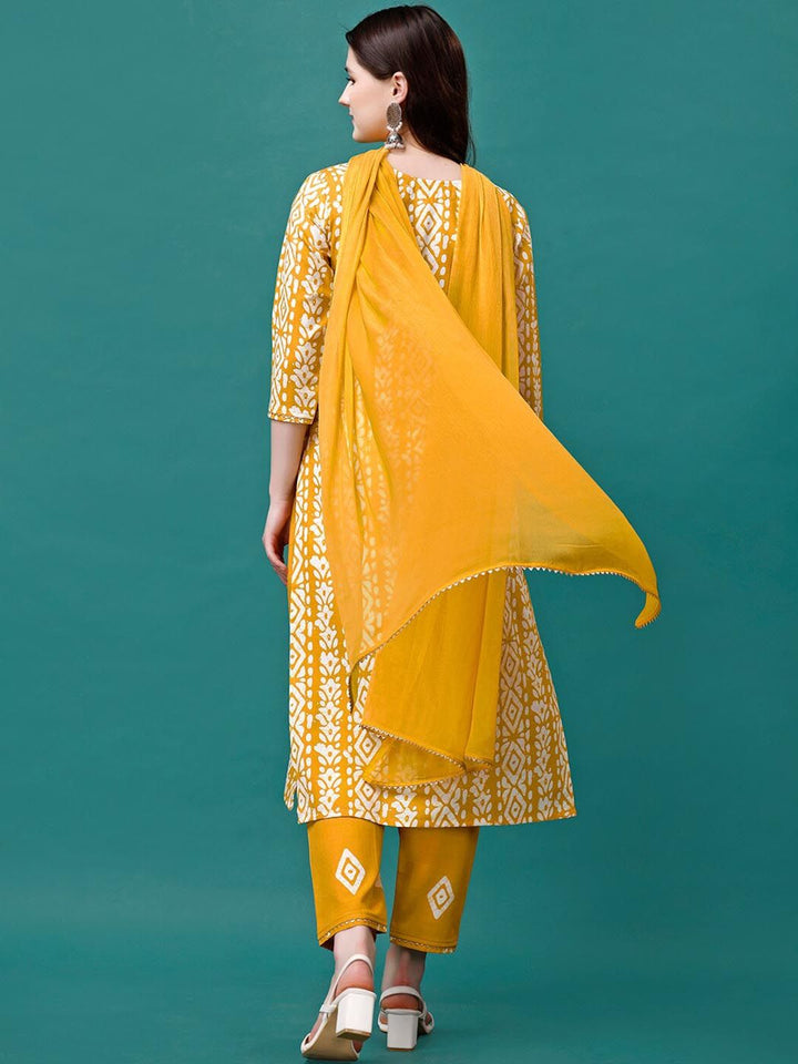 KALINI Bandhani Printed Gotta PattiKurta With Trousers & Dupatta