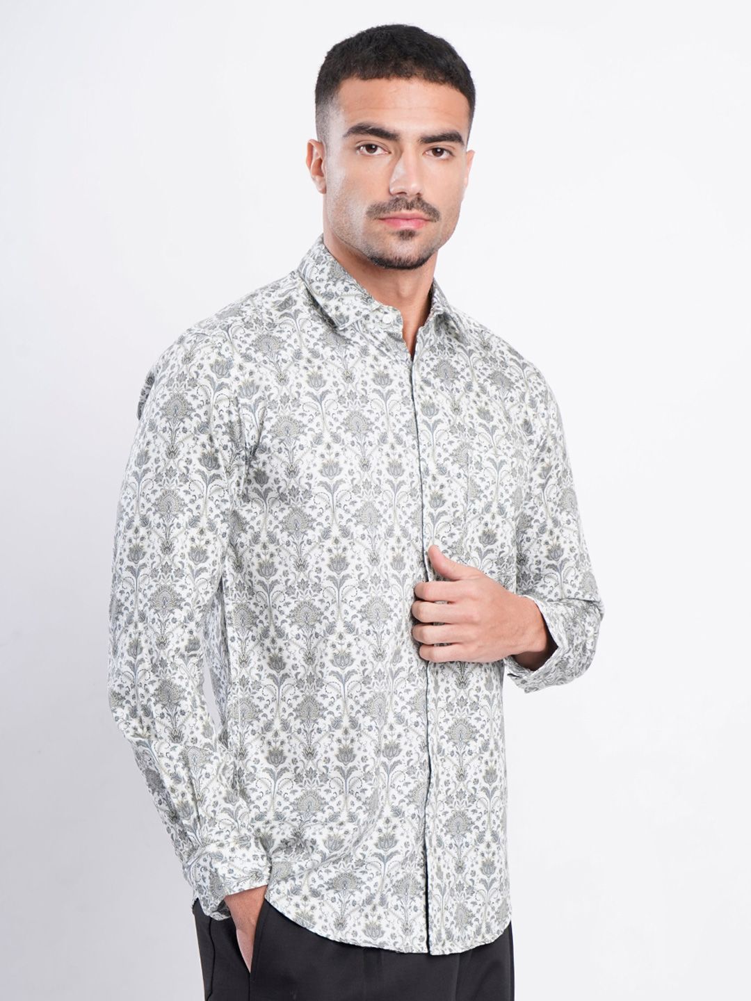 Bene Kleed Slim Fit Printed Cotton Casual Shirt