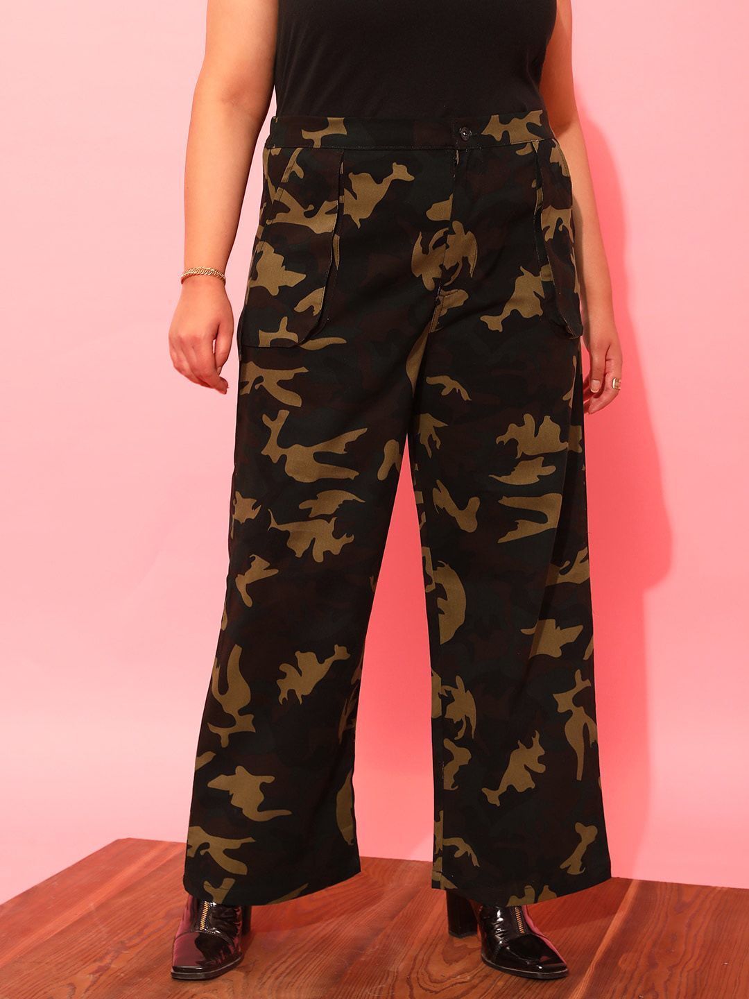 CURVY STREET Women Plus Size Olive Green Printed Relaxed Straight Leg Pure Cotton Trousers