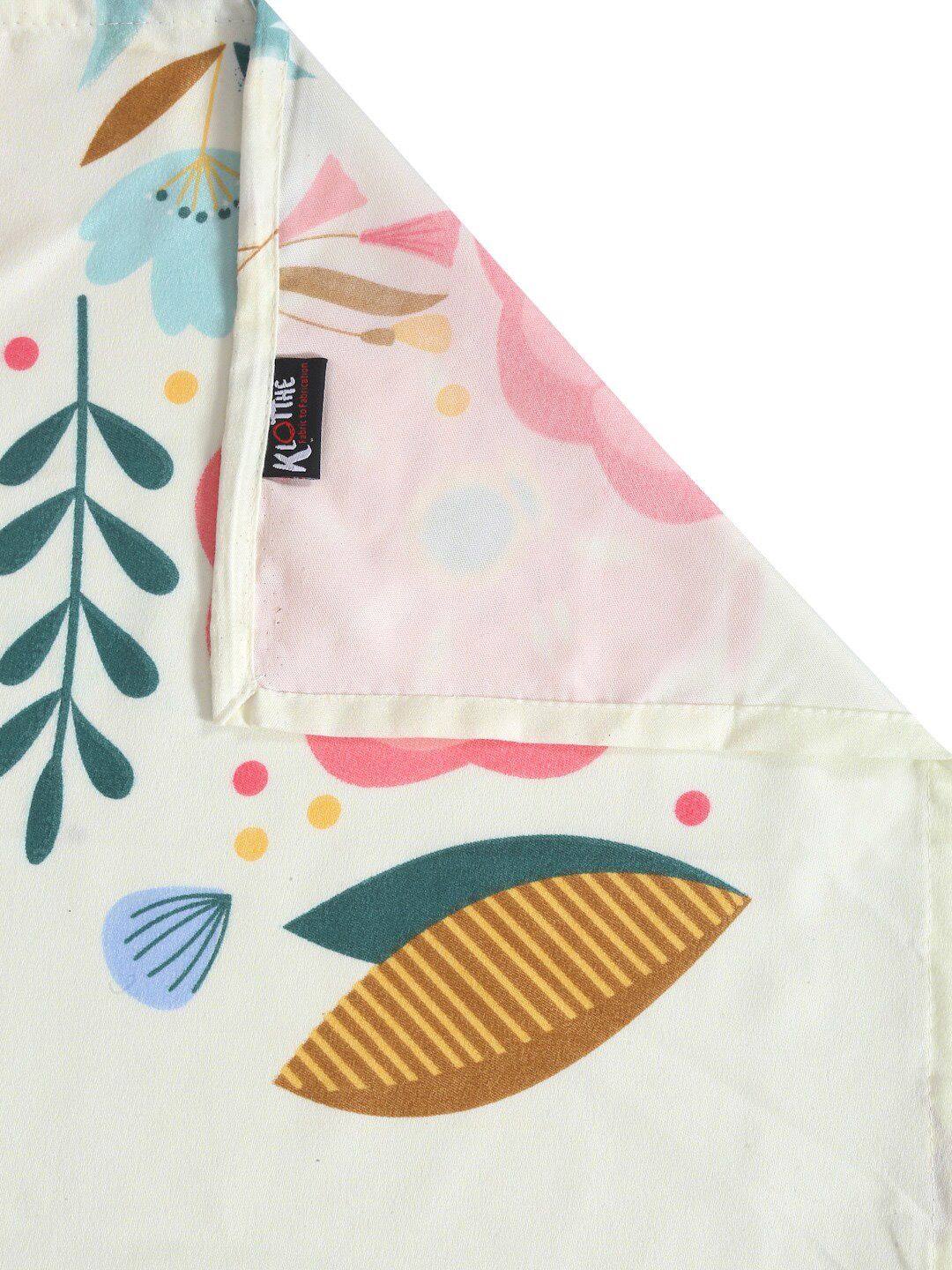 KLOTTHE White & Pink Floral 300 TC King Bedsheet with 2 Pillow Covers