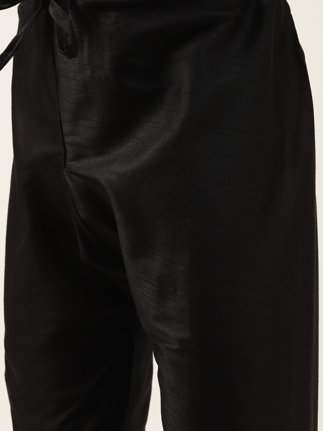 SOJANYA Kurta Hitam & Putih Lelaki dengan Churidar