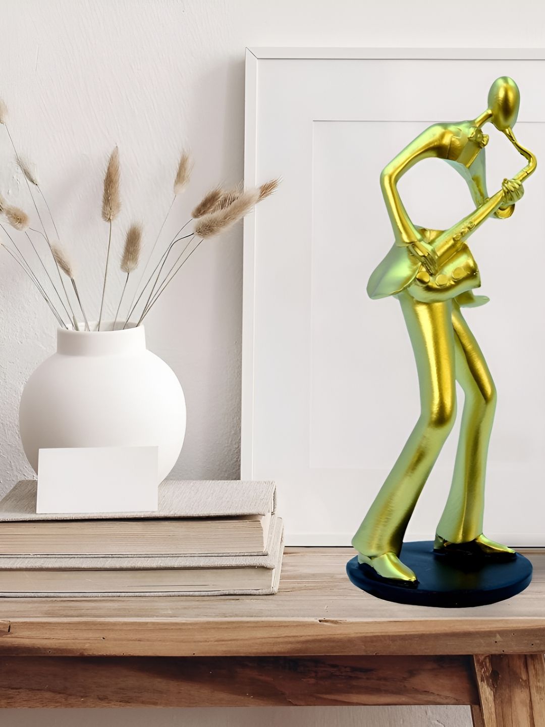 Cortina Resin Golden Sculpture Art Decor Statue for Home Decor