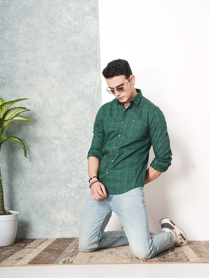 The Indian Garage Co Men Green & Maroon Checked Casual Shirt