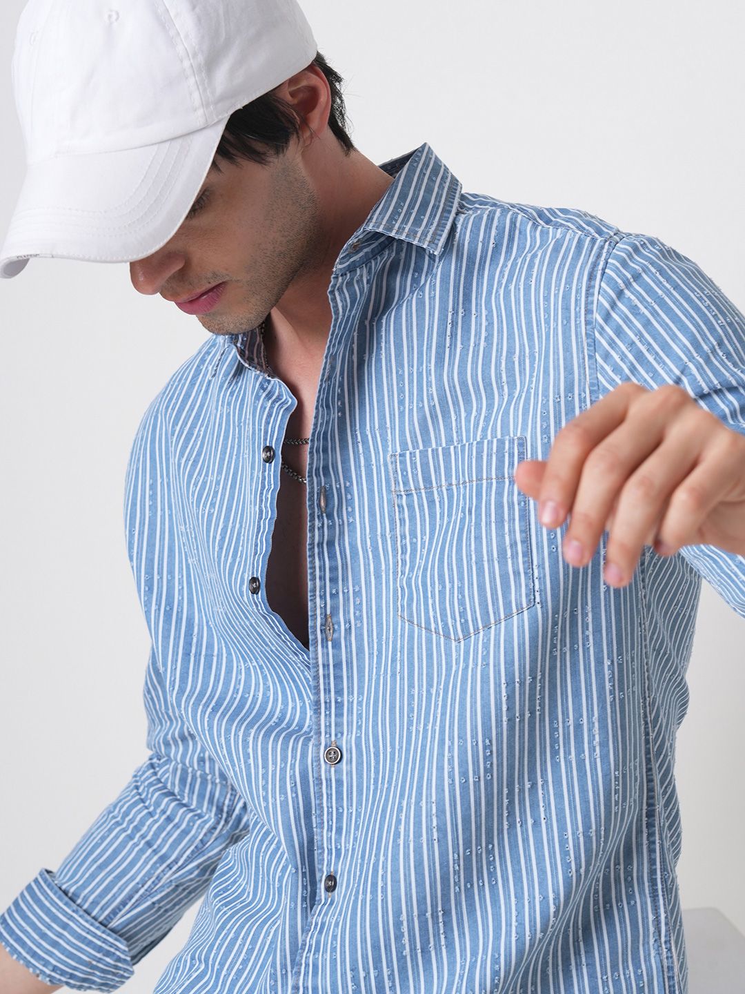 VASTRADO Men Classic Spread Collar Vertical Striped Pure Cotton Casual Shirt