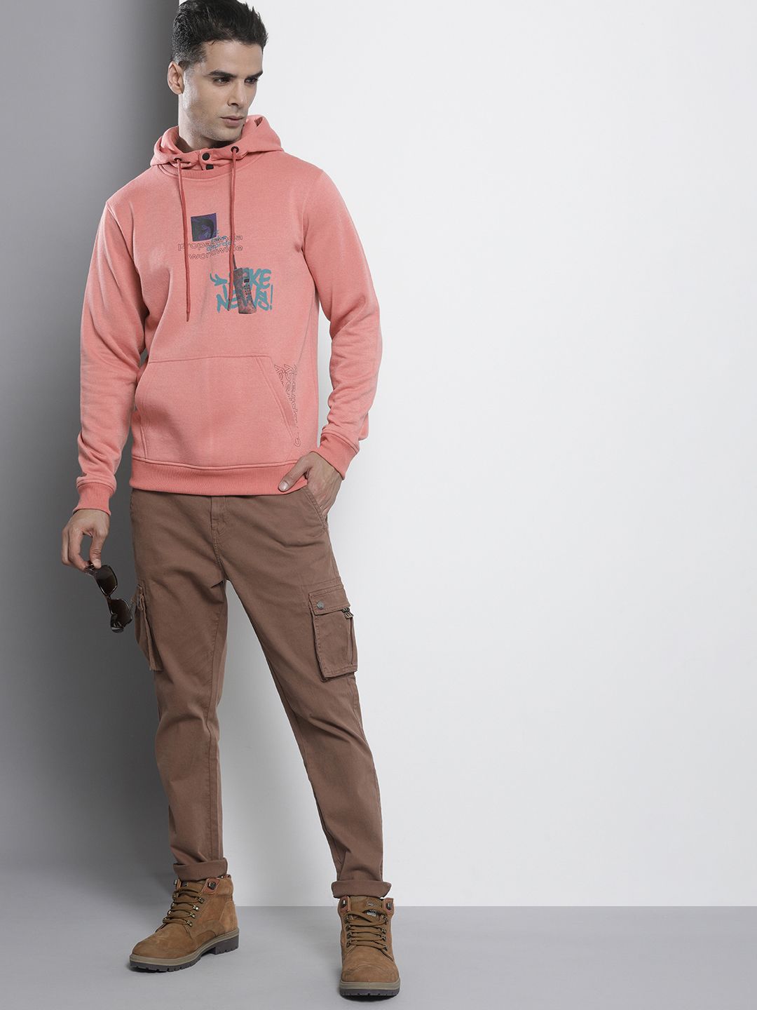The Indian Garage Co Men Pink Printed Hooded Sweatshirt