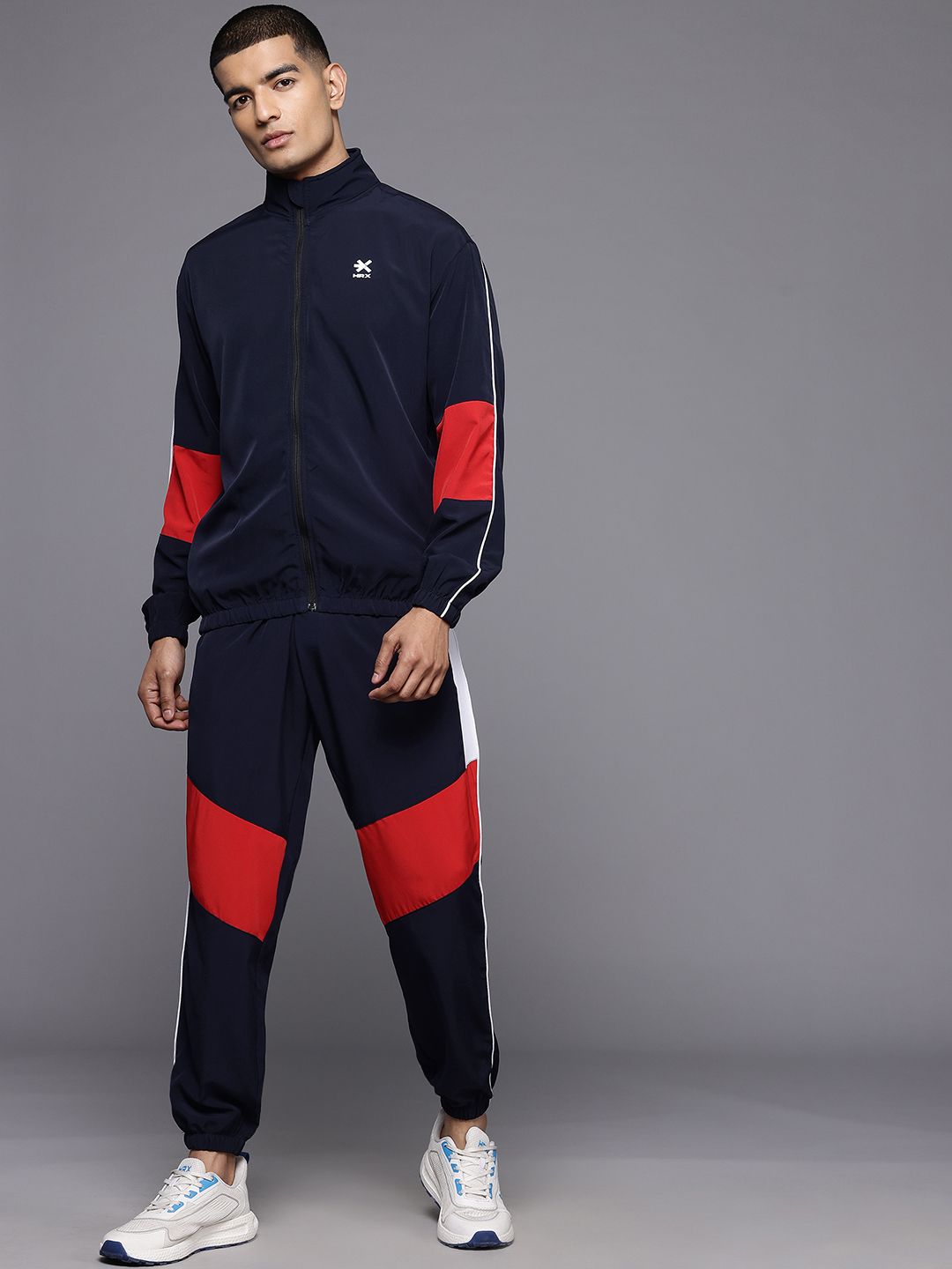 HRX by Hrithik Roshan Men Colourblock Rapid-Dry Lifestyle Tracksuit