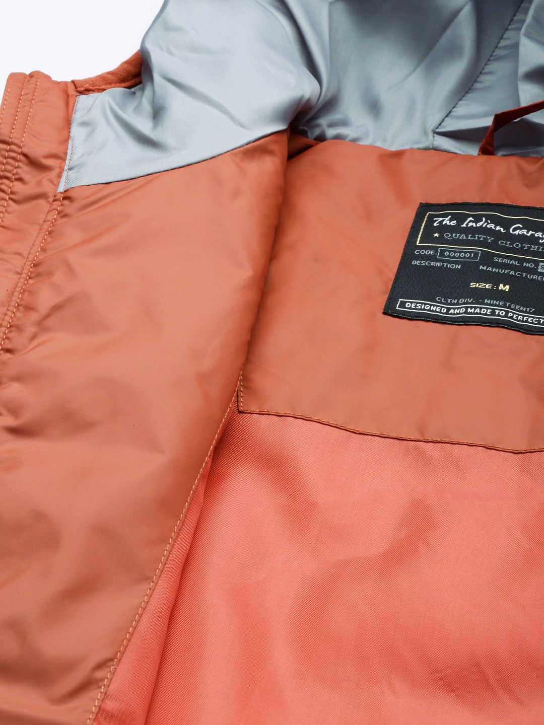 The Indian Garage Co Men Colourblock Hooded Slim Fit Puffer Jacket