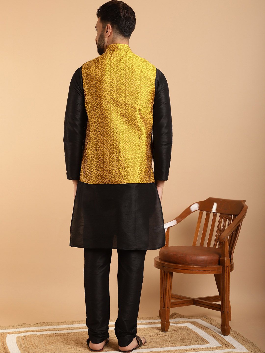SOJANYA Men Black & Mustard Yellow Kurta with Churidar And Nehru Jacket