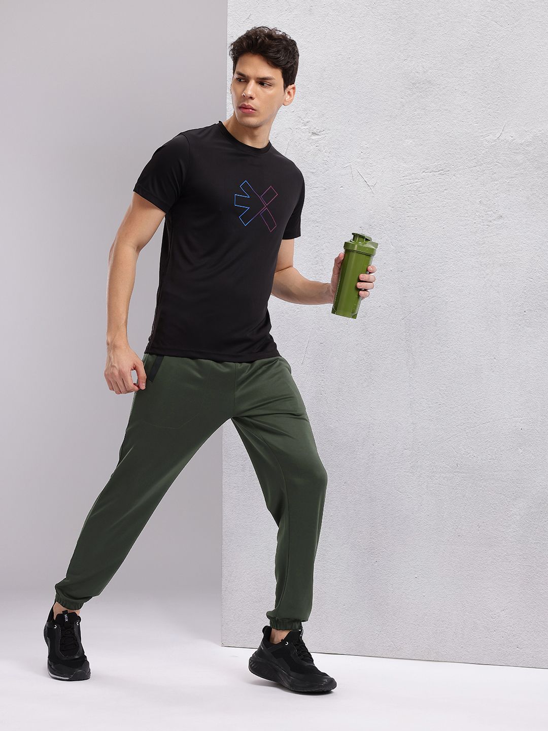 HRX by Hrithik Roshan Men Contrast Waistband Rapid-Dry Running Joggers