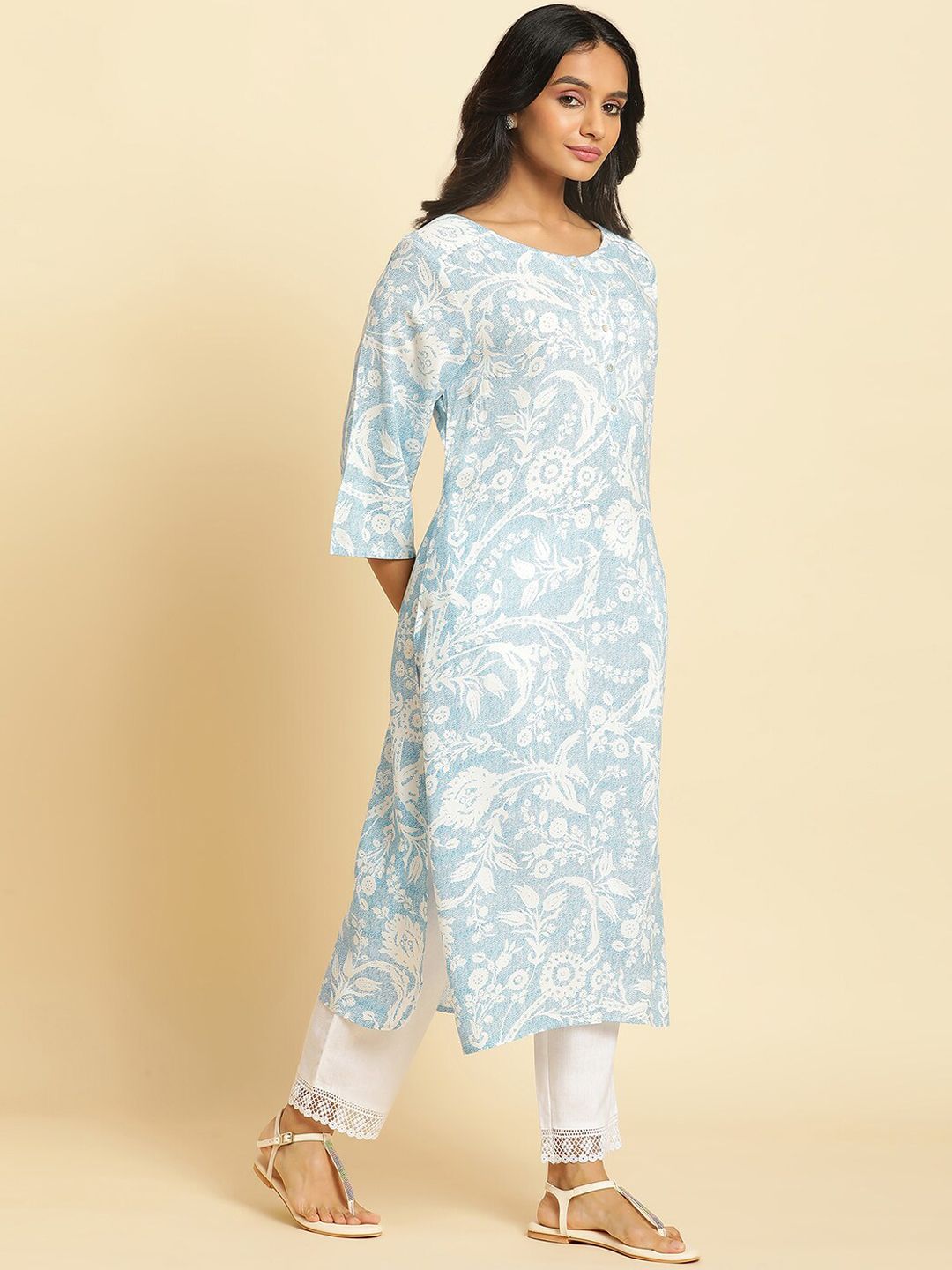 W Floral Printed Round Neck Pure Cotton Straight Kurta