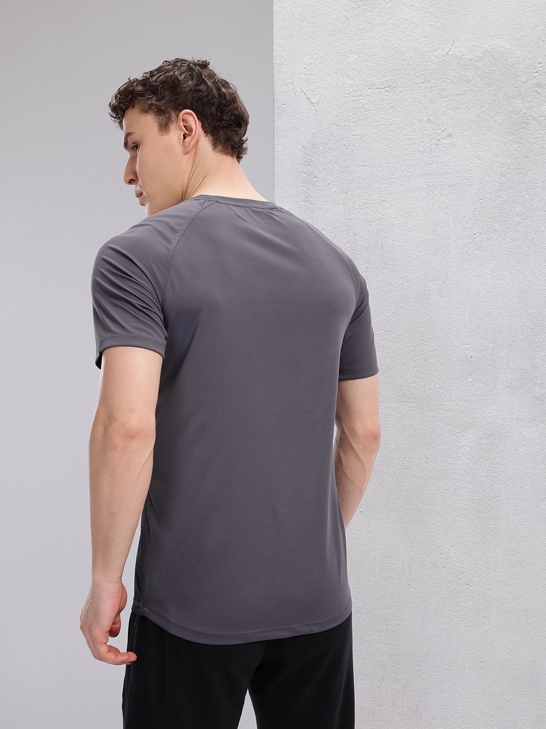 HRX by Hrithik Roshan Brand Logo & Geometric Printed Rapid-Dry Training T-shirt