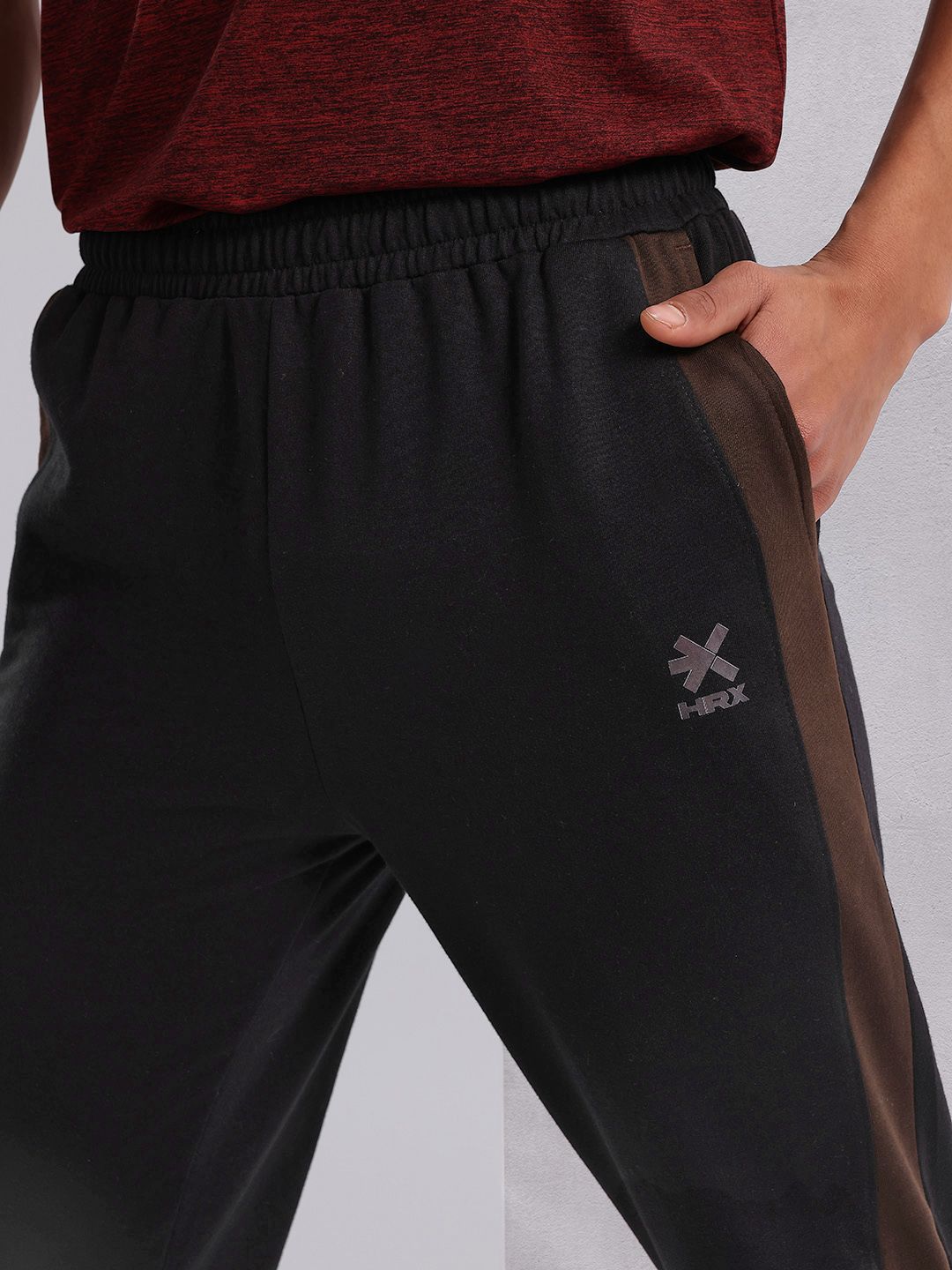 HRX by Hrithik Roshan Men Paneled Lifestyle Joggers