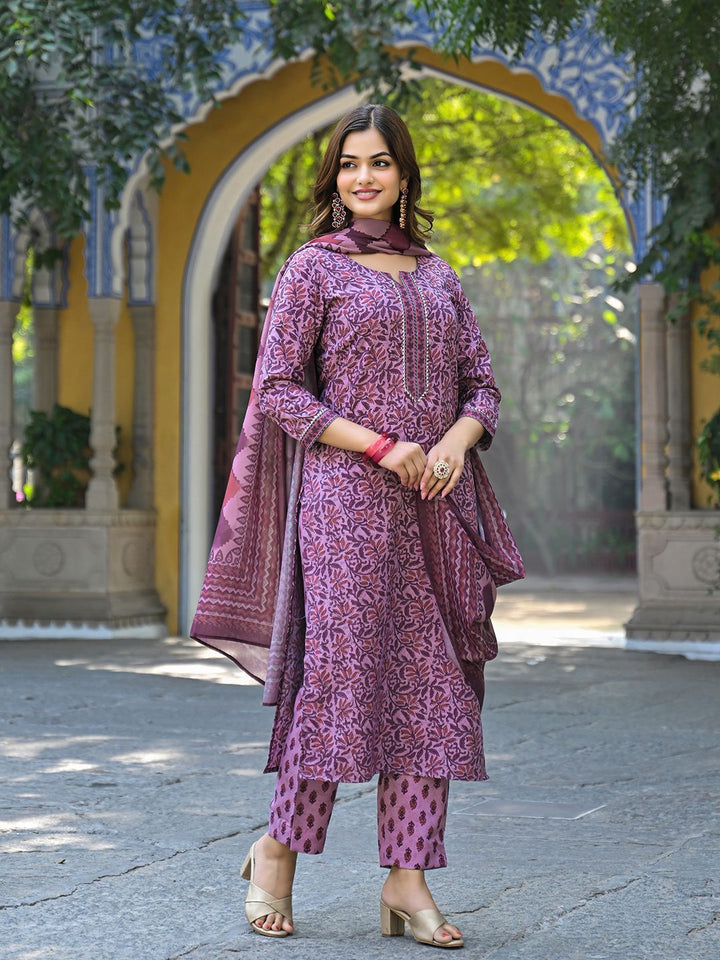 KALINI Floral Printed Notch Neck Gotta Patti Straight Kurta With Trousers & Dupatta