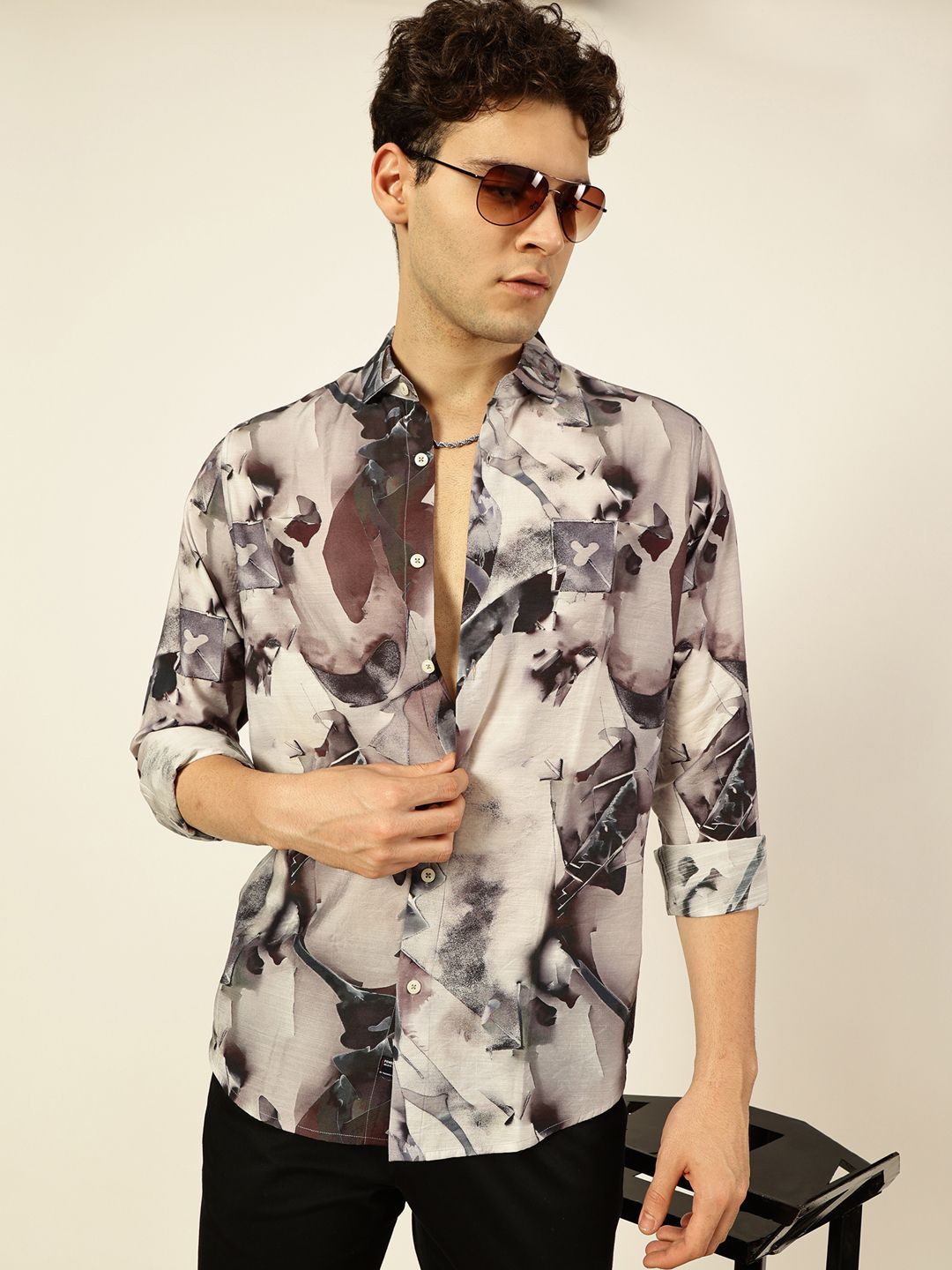 Thomas Scott Men Premium Conversational Printed Cotton Slim Fit Casual Shirt