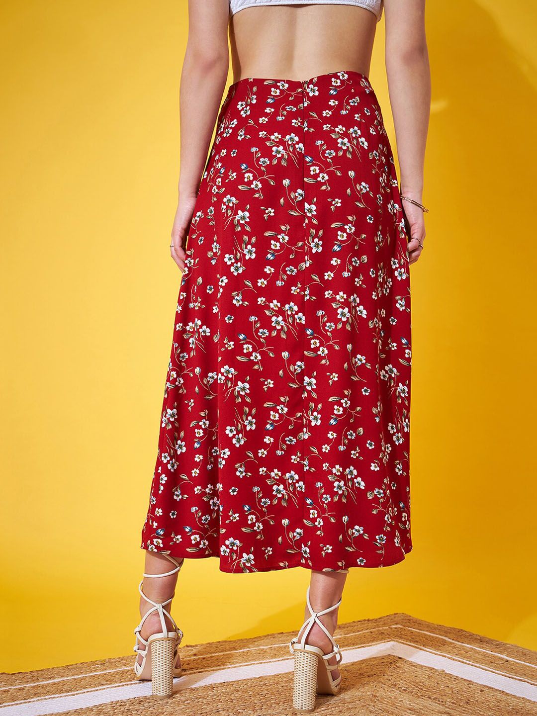 Berrylush Floral Printed High Rise A-Line Midi Skirt