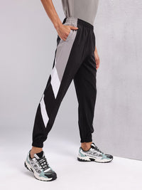 HRX by Hrithik Roshan Men Lifestyle Mid-Rise Contrast Side Panel Joggers