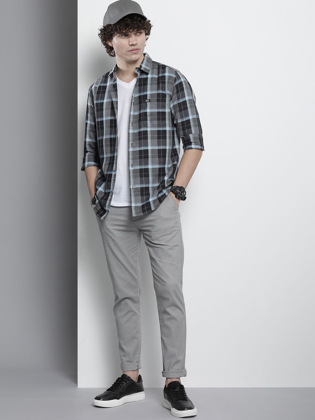 The Indian Garage Co Men Tartan Checked Casual Shirt