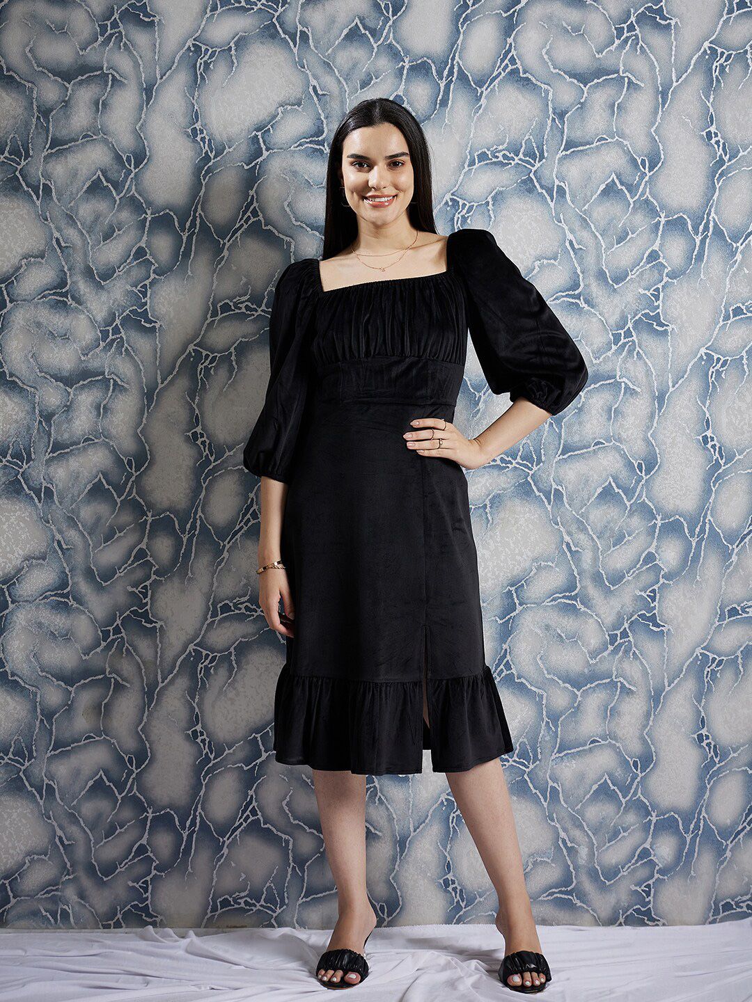 Athena Black Square Neck Puff Sleeves Gathered Detailed Midi Sheath Dress