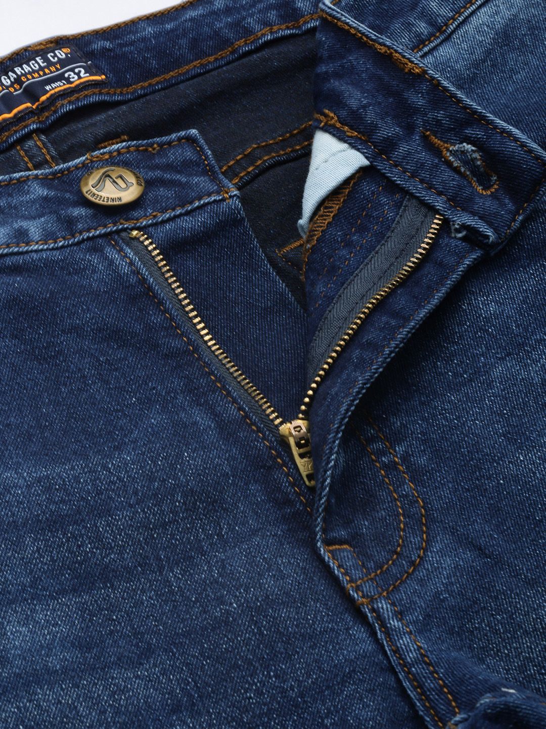 The Indian Garage Co Men Slim Straight Fit Light Fade Stretchable Jeans