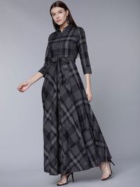Vishudh Women Black Printed Shirt Maxi Dress