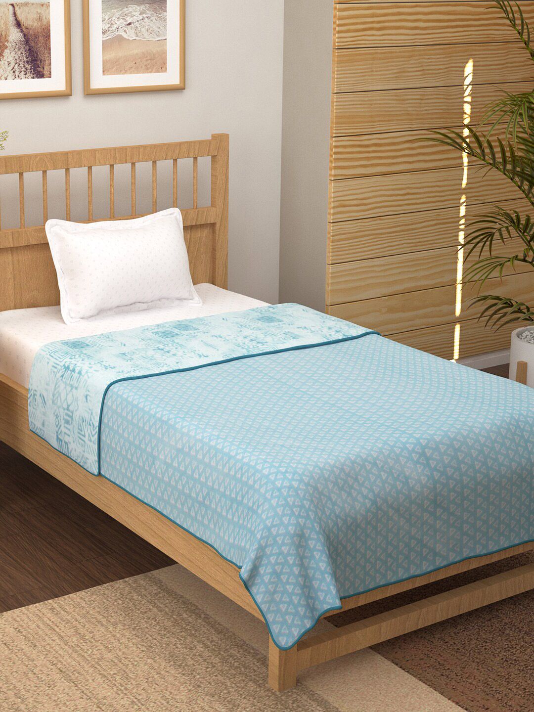 Story@home White & Blue Printed AC Room 150 GSM Reversible Cotton Single Bed Dohar