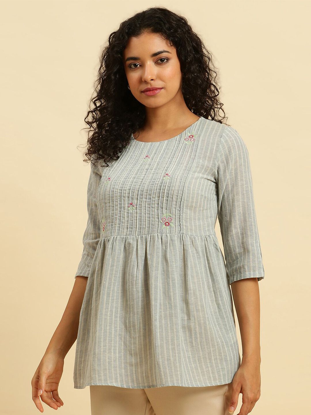 W Vertical Stripes A-Line Top