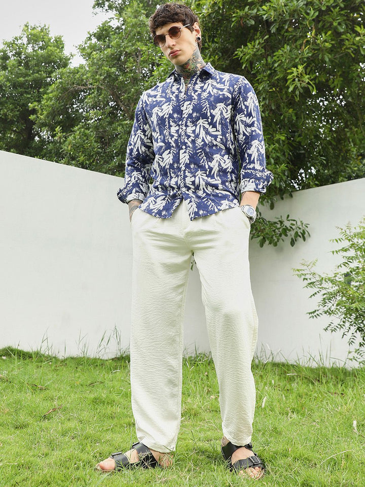Campus Sutra Men Comfort Fit Floral Printed Spread Collar Cotton Casual Shirt