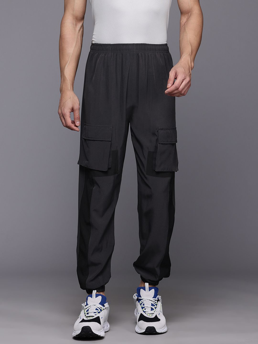 HRX by Hrithik Roshan Men Lifestyle Cargo-Style Joggers