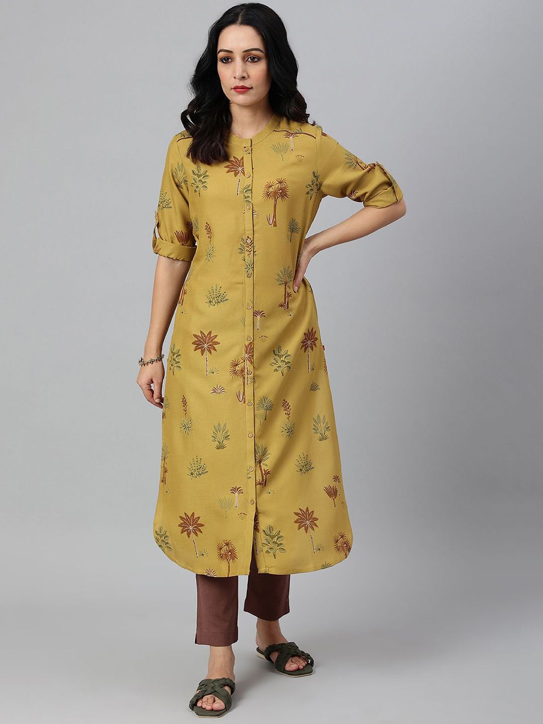 W Floral Printed Mandarin Collar Roll-Up Sleeves Pathani Kurta