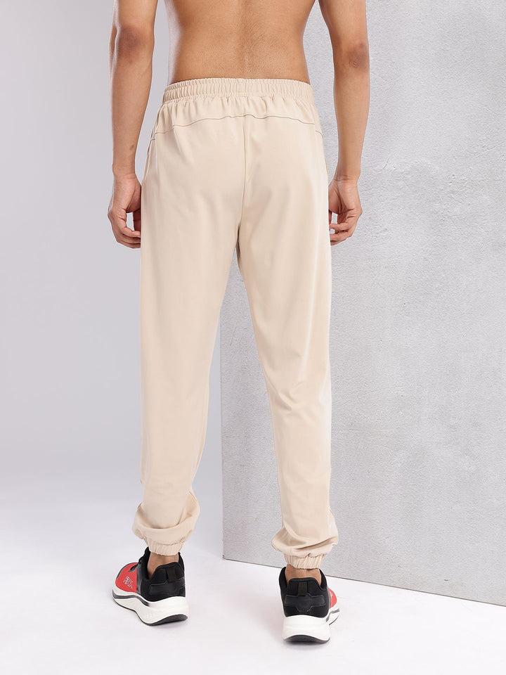 HRX by Hrithik Roshan Men Typography Printed Mid-rise Rapid-Dry Training Joggers
