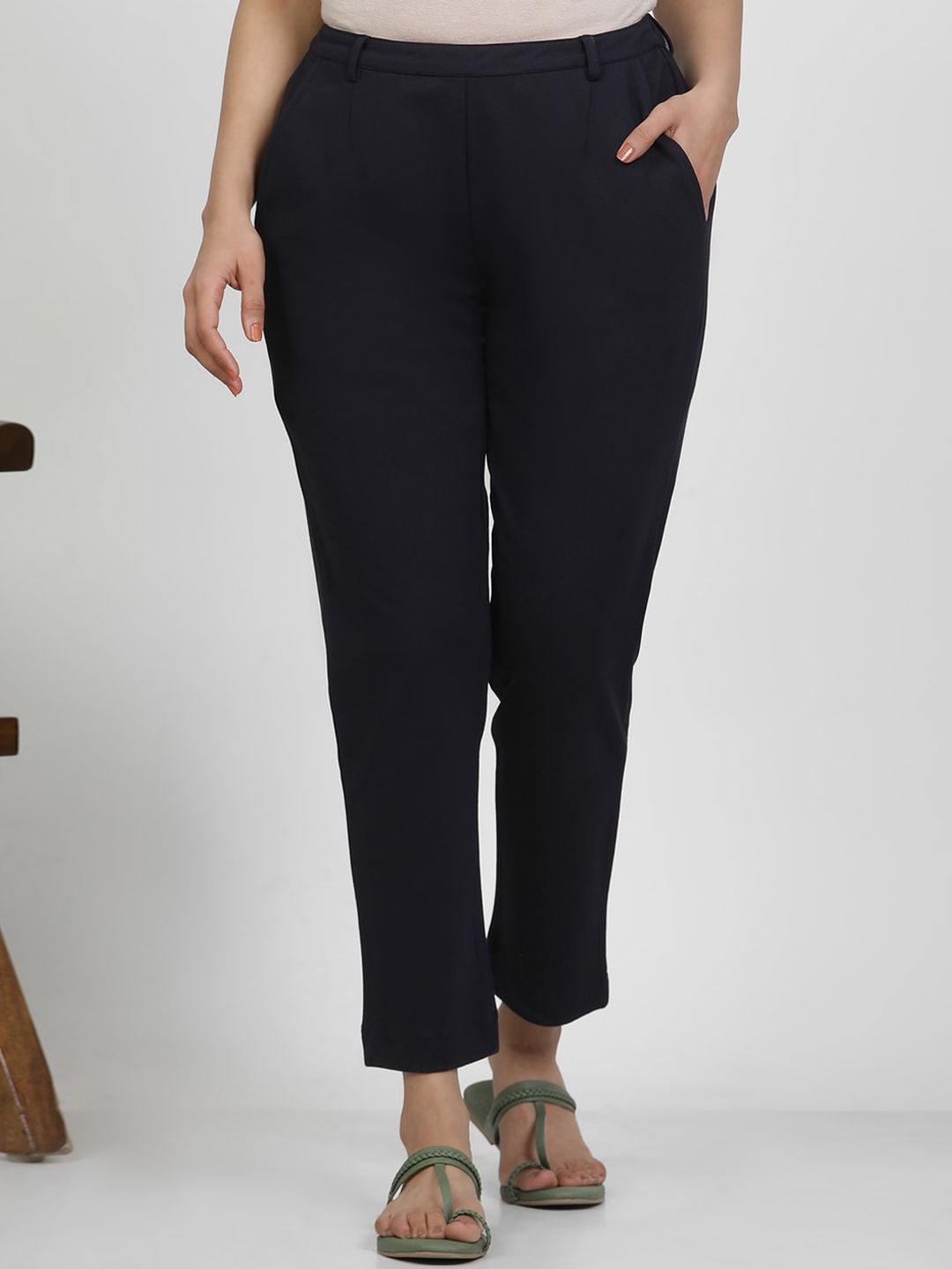 W Women Slim Fit Mid-Rise Regular Trousers