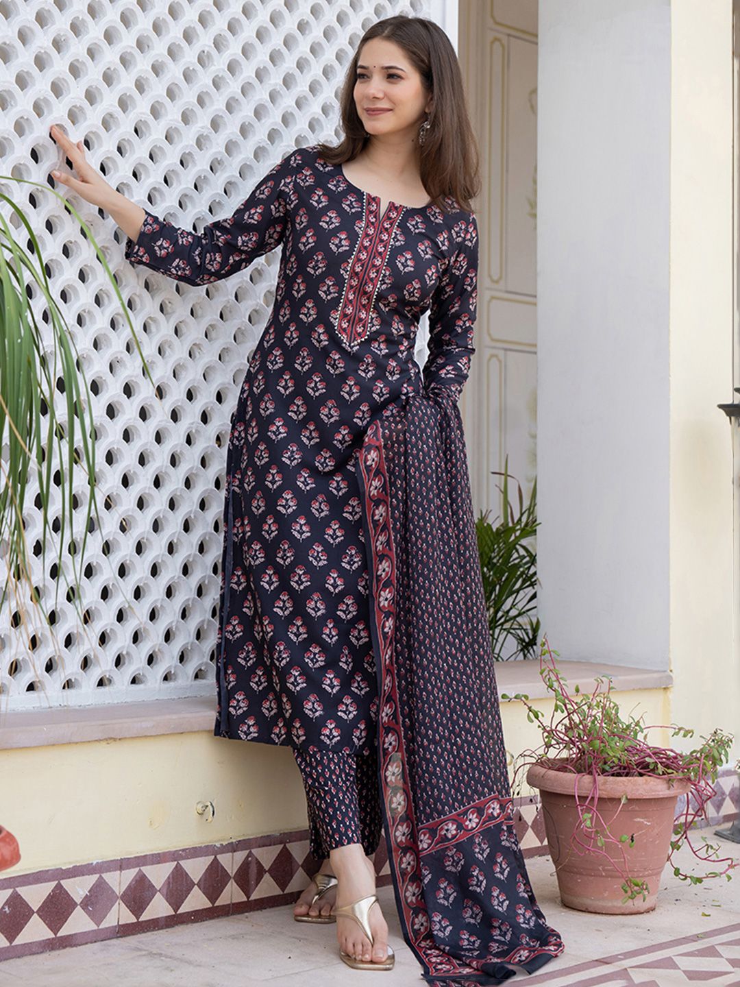 KALINI Floral Printed Round Neck Straight Kurta With Trousers & Dupatta